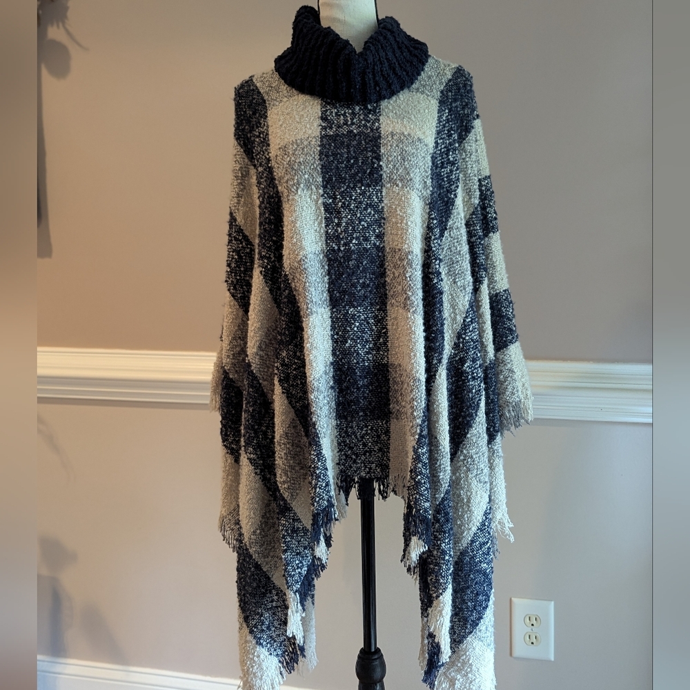 Navy and Cream Plaid Women's Sweater